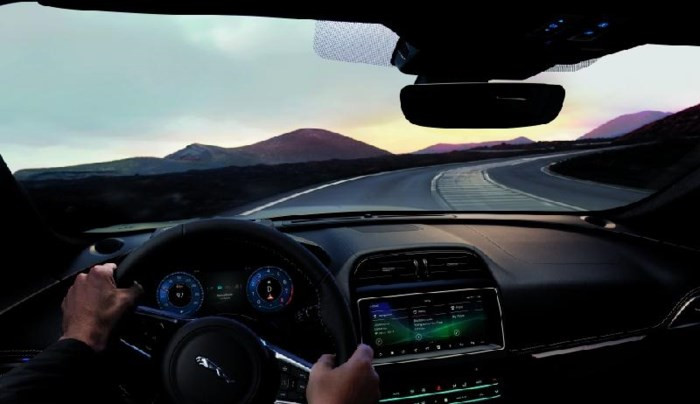 Jaguar F-Pace SVR với công suất 'khủng' thách thức Mercedes - AMG GLS 63 - Ảnh 10