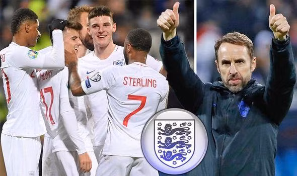 Với tuổi đời trung bình chỉ 25,2 đội tuyển Anh đang sở hữu một dàn cầu thủ chất lượng bậc nhất châu Âu, tại sao không mơ về ngày “bóng đá sẽ về nhà”. Ảnh Sun Với tuổi đời trung bình chỉ 25,2 đội tuyển Anh đang sở hữu một dàn cầu thủ chất lượng bậc nhất châu Âu, tại sao không mơ về ngày “bóng đá sẽ về nhà”. Ảnh Sun