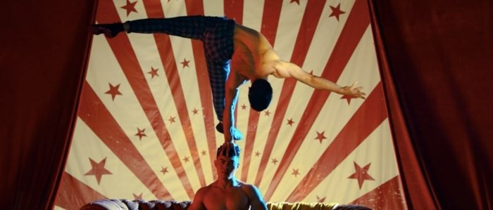 Những tài năng Việt trong clip 'Phê không tưởng' của Vietnamobile - Ảnh 1