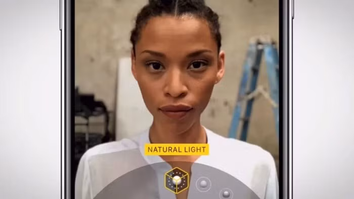 Apple khoe quá trình dày công tạo nên tính năng Portrait Lighting trong quảng cáo mới - Ảnh 3