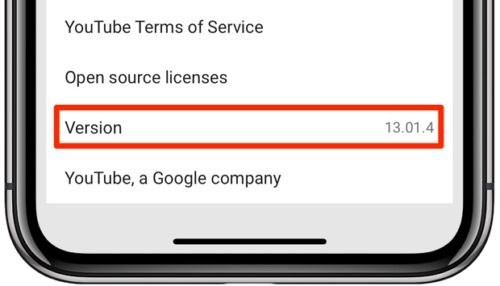 Cách bật chế độ màu tối của YouTube trên các thiết bị iOS - Ảnh 2