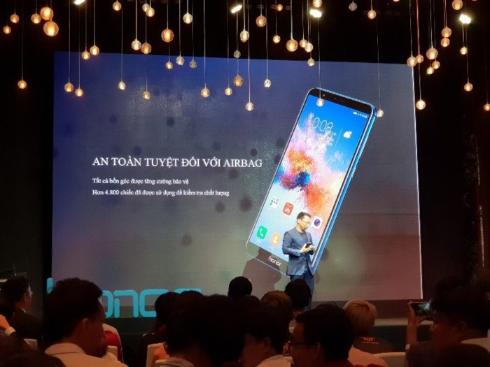 Honor giới thiệu bộ đôi Honor 9 Lite và Honor 7X tại Việt Nam - Ảnh 4