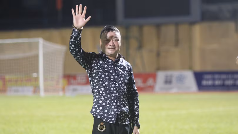 Chào tạm biệt các bạn! Ảnh HPFC.