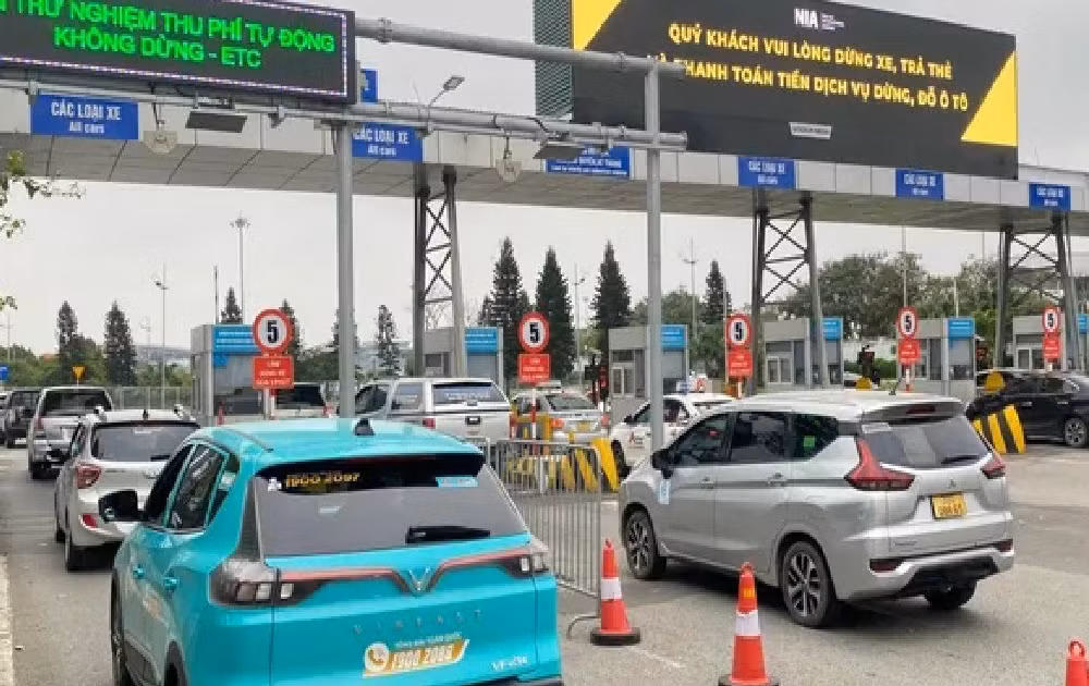 Phó Thủ tướng yêu cầu kiểm tra việc thu phí dịch vụ ví điện tử giao thông