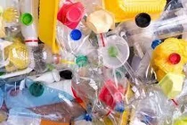 Rác thải nhựa tiêu dùng. Ảnh E&T