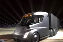 Xe vận tải Tesla Semi Truck, sẽ bàn giao cho Pepsi ngày 1/12. Ảnh The Verge