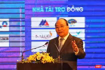 Thủ tướng Chính phủ Nguyễn Xuân Phúc phát biểu tại sự kiện Diễn đàn đầu tư Đà Nẵng năm 2017 diễn ra sáng 15/10