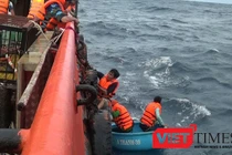 toàn bộ 9 ngư dân trên tàu cá BV 7804TS đã được đưa về bờ.