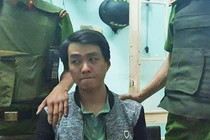 Đối tượng Phan Văn Hoàng tại cơ quan công an