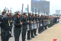 Lực lượng cảnh sát cơ động đang diễn tập