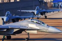 Chiến đấu cơ J-16 của Trung Quốc. Ảnh: MW.