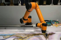 Gemini AI đang trong quá trình vẽ tranh thủy mặc. Ảnh: CNN.