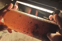 Các nhà nghiên cứu Trung Quốc đã tạo ra tinh thể bari gallium selenide (BGSe) lớn nhất thế giới. Ảnh: Viện Hàn lâm Khoa học Trung Quốc.