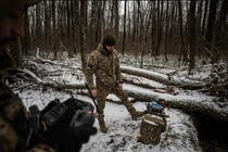 Ukraine sẽ phân bổ 60 triệu USD mỗi tháng cho các đơn vị chiến đấu mua máy bay không người lái mới. Ảnh: Getty.