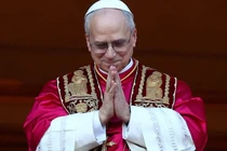 Ông Robert Prevost đã chọn Leo làm tên Giáo hoàng của mình, là vị Giáo hoàng thứ mười bốn lựa chọn cái tên này. Ảnh: Reuters.