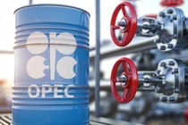 Việc Opec+ cắt giảm sản lượng dầu có thể gây cản trở nỗ lực chống lạm phát của Fed (Ảnh: Getty)