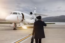 Giới siêu giàu hiện nay có lối sống tách biệt, trong đó sự xa xỉ tối thượng chính là sự riêng tư. Ảnh: Fortune.