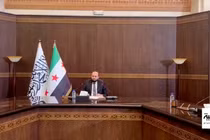 Thủ tướng tạm quyền Syria Mohamed al-Bashir tham dự cuộc họp với nội các chuyển tiếp. Ảnh: Reuters.