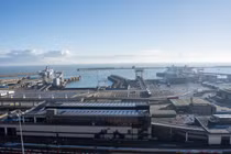 Nền kinh tế Anh sẽ bị ảnh hưởng nếu bị Mỹ áp thuế trong hôm 2/4. Ảnh: Getty.