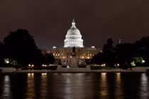 Tòa nhà Quốc hội Mỹ trên Đồi Capitol ở Washington, D.C., Mỹ ngày 17/9. Ảnh: Reuters.