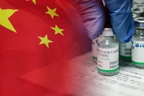 Trung Quốc đang đẩy mạnh tuyên truyền về mức độ hiệu quả của vaccine do họ sản xuất đối với biến chủng Delta (Ảnh: Nikkei)