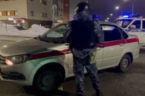 Cảnh sát được triển khai đến hiện trường vụ xả súng ở Murmansk, Nga, vào ngày 30/3. Ảnh: RT.