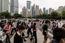 Đà phục hồi kinh tế của Trung Quốc hậu COVID đang có dấu hiệu chững lại (Ảnh: NYTimes)