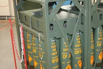 Công ty con của Rheinmetal chuyên sản xuất đạn pháo 155mm cho Ukraine. Ảnh: Getty.