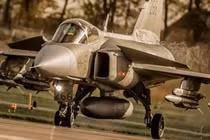 Chiến đấu cơ Gripen của Thụy Điển không cạnh tranh nổi với các đối thủ nặng ký của các nước khác (Ảnh: MW)