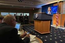 Người phát ngôn Bộ Ngoại giao Mỹ Tammy Bruce phát biểu tại cuộc họp báo thường kỳ tại Washington DC, ngày 31/3. Ảnh: Getty.