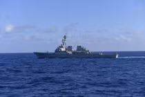 Tàu khu trục Milius của Hải quân Mỹ vừa đi qua eo biển Đài Loan trong hôm 23/11 (Ảnh: Handout)