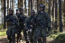 Các thành viên của lực lượng vũ trang Đức. Ảnh: Getty.