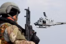 Ngoại trưởng Nga nêu ra mục đích thực sự của NATO trong vấn đề Ukraine (Ảnh: Reuters)