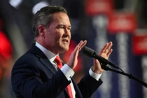 Ông Mike phát biểu tại Đại hội toàn quốc của đảng Cộng hòa vào ngày 17/7 tại Milwaukee, Wisconsin (Ảnh: GEtty)