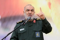 Thiếu tướng Hossein Salami tuyên bố Iran sẵn sàng cho mọi cuộc chiến. Ảnh: Getty.