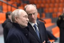 Ông Nikolai Patrushev và Tổng thống Nga Vladimir Putin (Ảnh: Sputnik)