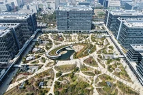 Trụ sở chính của Alibaba tại Hàng Châu, Trung Quốc, vào tháng 2. Sự thành công của Trung Quốc trong thương mại điện tử đã trở thành một đặc điểm quan trọng trong sự phát triển kinh tế rộng lớn hơn của đất nước. Ảnh: Getty.