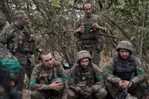 Quân đội Ukraine ở khu vực phía đông nam Pokrovsk, Donetsk. Ảnh: Getty.