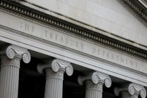 Mỹ gỡ mác thao túng tiền tệ cho Việt Nam (Ảnh: Reuters)