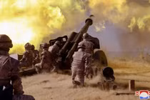 Hàn Quốc tố Triều Tiên hỗ trợ cuộc chiến của Nga ở Ukraine bằng cách vận chuyển vũ khí (Ảnh: KCNA)