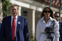 Bà Melania Trump lên án vụ nổ súng nhằm vào chồng mình (Ảnh: Getty)