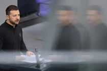 Tổng thống Ukraine Volodymyr Zelensky của Ukraine phát biểu trước quốc hội Đức (Ảnh: Getty)