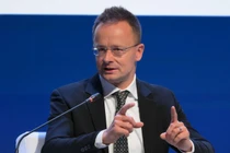 Bộ trưởng Ngoại giao và Thương mại Hungary Peter Szijjarto (Ảnh: Sputnik)