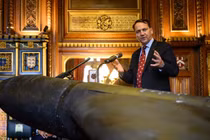 Ngoại trưởng Ba Lan Radoslaw Sikorski tại tòa nhà Quốc hội ở London, Anh ngày 14/10. Ảnh: Getty.