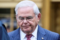 Cựu Thượng nghị sĩ Mỹ Bob Menendez. Ảnh: Reuters.