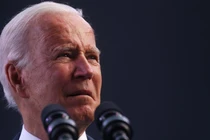 Tỷ lệ ủng hộ của ông Joe Biden liên tục suy giảm (Ảnh: Reuters)