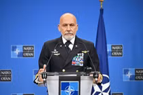 Ông Giuseppe Cavo Dragone, Chủ tịch Ủy ban Quân sự NATO. Ảnh: Anadolu.