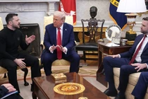 Tổng thống Mỹ Donald Trump và Phó Tổng thống J.D. Vance gặp ông Volodymyr Zelensky tại Phòng Bầu dục ngày 28/2. Ảnh: Getty.