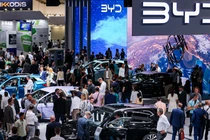 Trung Quốc vẫn sẽ là thị trường EV hàng đầu thế giới trong năm 2024 (Ảnh: Fortune)