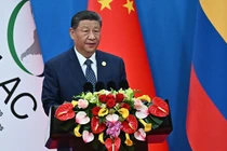 Chủ tịch Trung Quốc Tập Cận Bình phát biểu tại lễ khai mạc Hội nghị Bộ trưởng lần thứ tư của Diễn đàn Trung Quốc và Cộng đồng các quốc gia Mỹ Latinh và Caribe (CELAC), tại Bắc Kinh vào ngày 13/5. Ảnh: AFP.